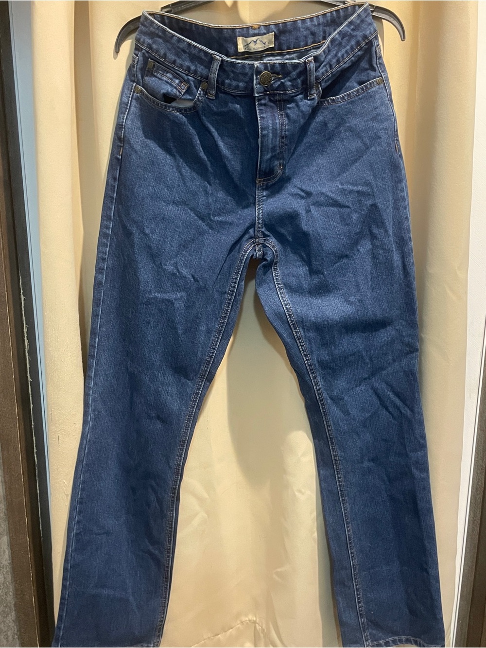 Women’s Blue Mountain Blue Denim Jeans - Classic Straight Fit size 10